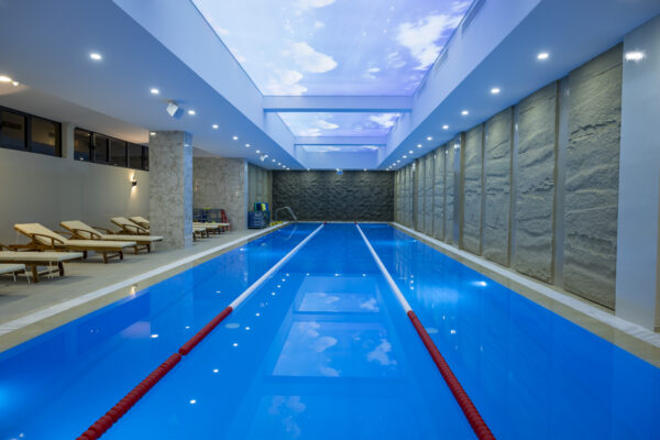 Piscină
